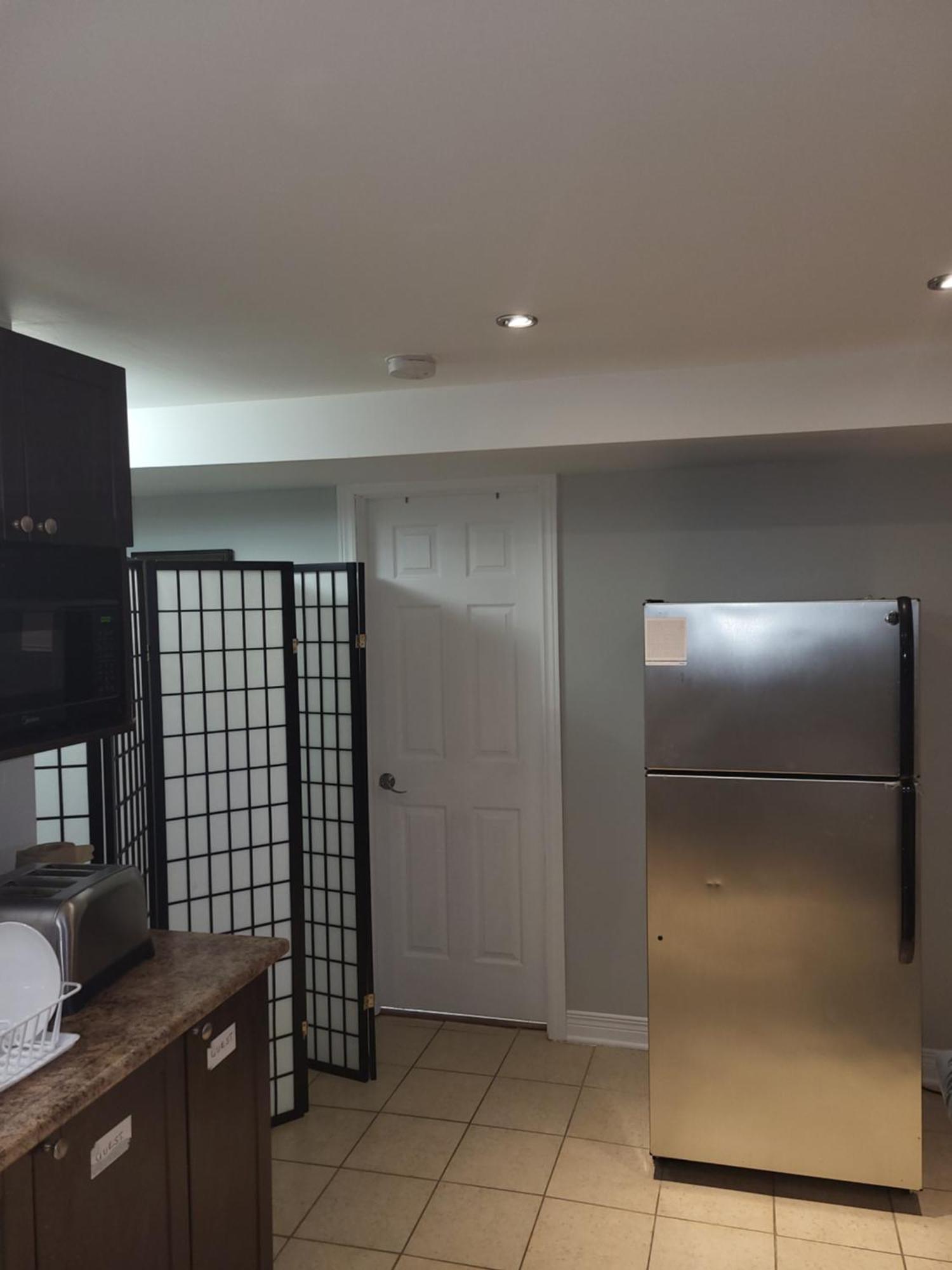 Lovely Guest Entire Apartment Minutes From Ottawa Airport Esterno foto